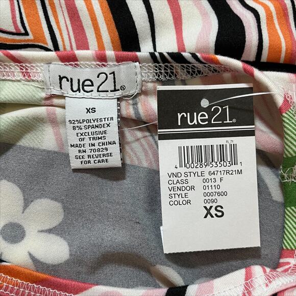 Rue 21 Short Sleeve Body Suit in Multi Color Abstract Print Size X-Small - Picture 8 of 9